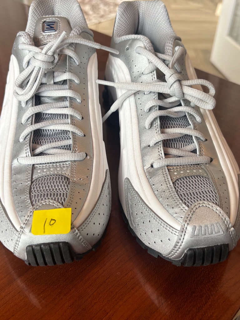 Sneaker